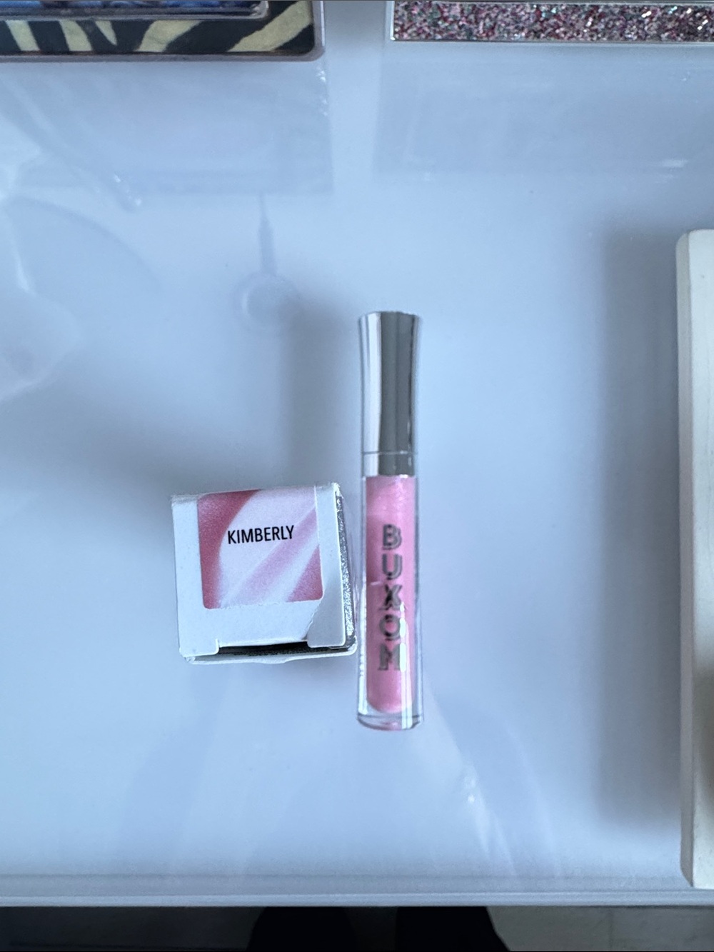 Buxom Full-On plumping lip polish gloss - Kimberly - Picture 4 of 5